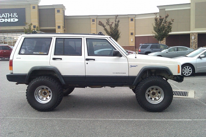 the White xj club-imag0001.jpg