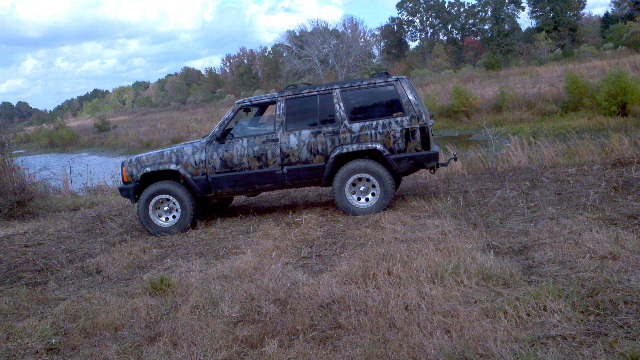 post the favorite picture of your jeep.-forumrunner_20111116_000104.jpg