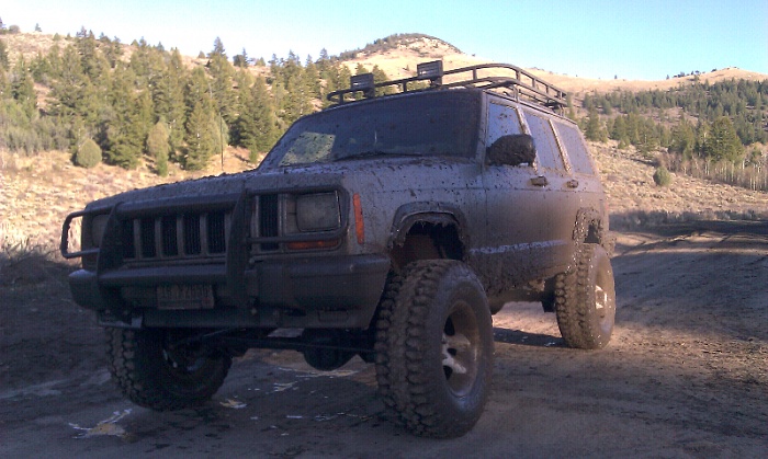 post the favorite picture of your jeep.-forumrunner_20111116_222525.jpg