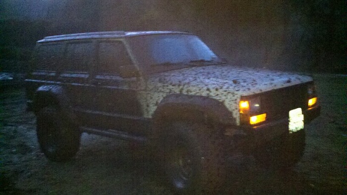 What did you do to your Cherokee today?-jeepmud.jpg