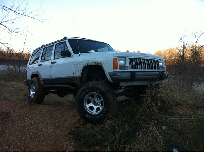 Post before and after pics of your XJ-image-2917676571.jpg