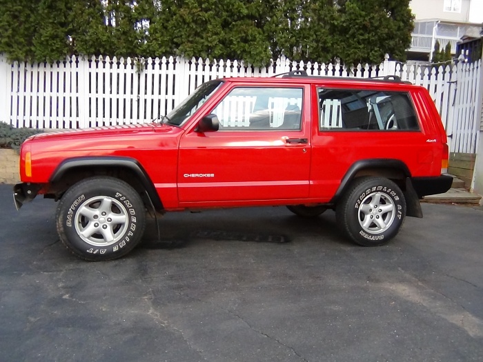 2 door cherokee club-021-1-.jpg