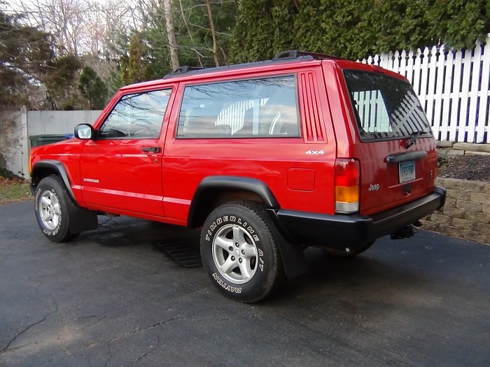 2 door cherokee club-022.jpg