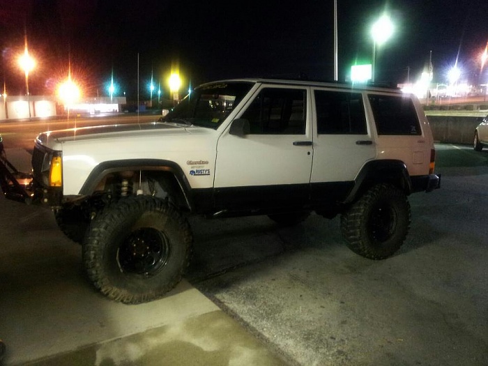 post the favorite picture of your jeep.-426030_3170016844894_1099650006_33097049_1967425908_n.jpg