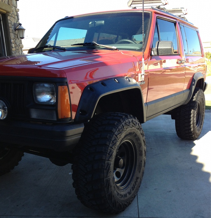 All Lift &amp; Tire questions go here!!!-xj_napier_front_flares.jpg