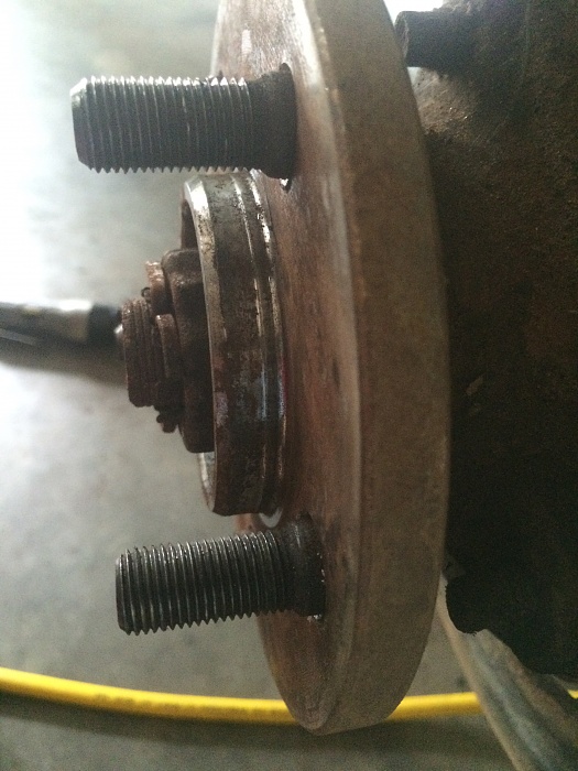 Front driveshaft in rear.-photo831.jpg