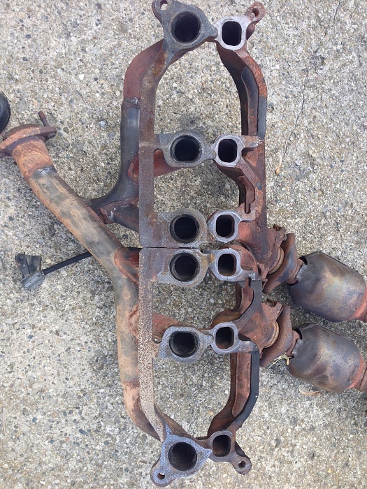 Cracked exhaust manifold in my '99 classic XJ Page 2 Jeep Cherokee