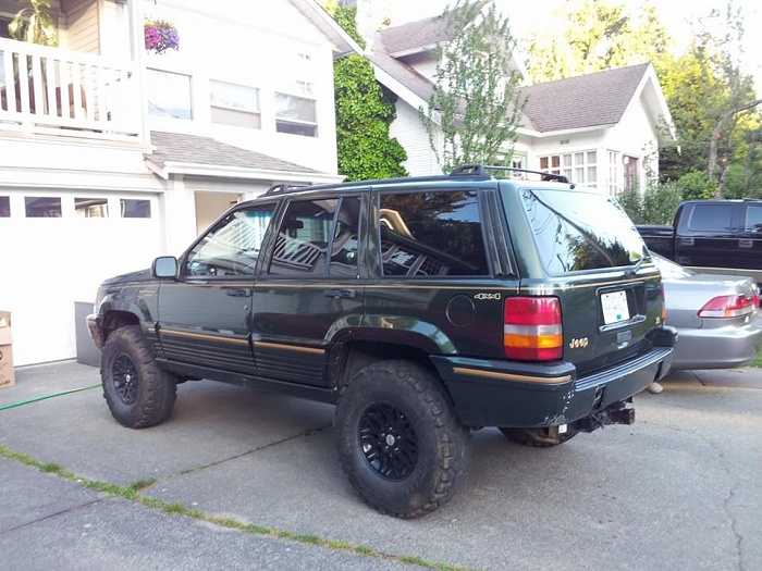 Post your lifted ZJ/WJ-10348625_10154166063280327_1735857972152357982_n.jpg